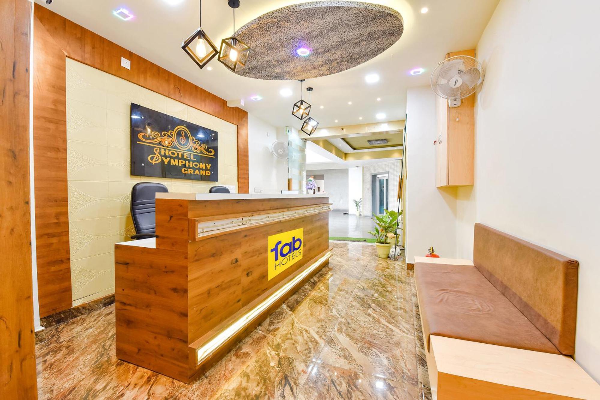 Fabhotel Symphony Grand Ahmedabad Extérieur photo