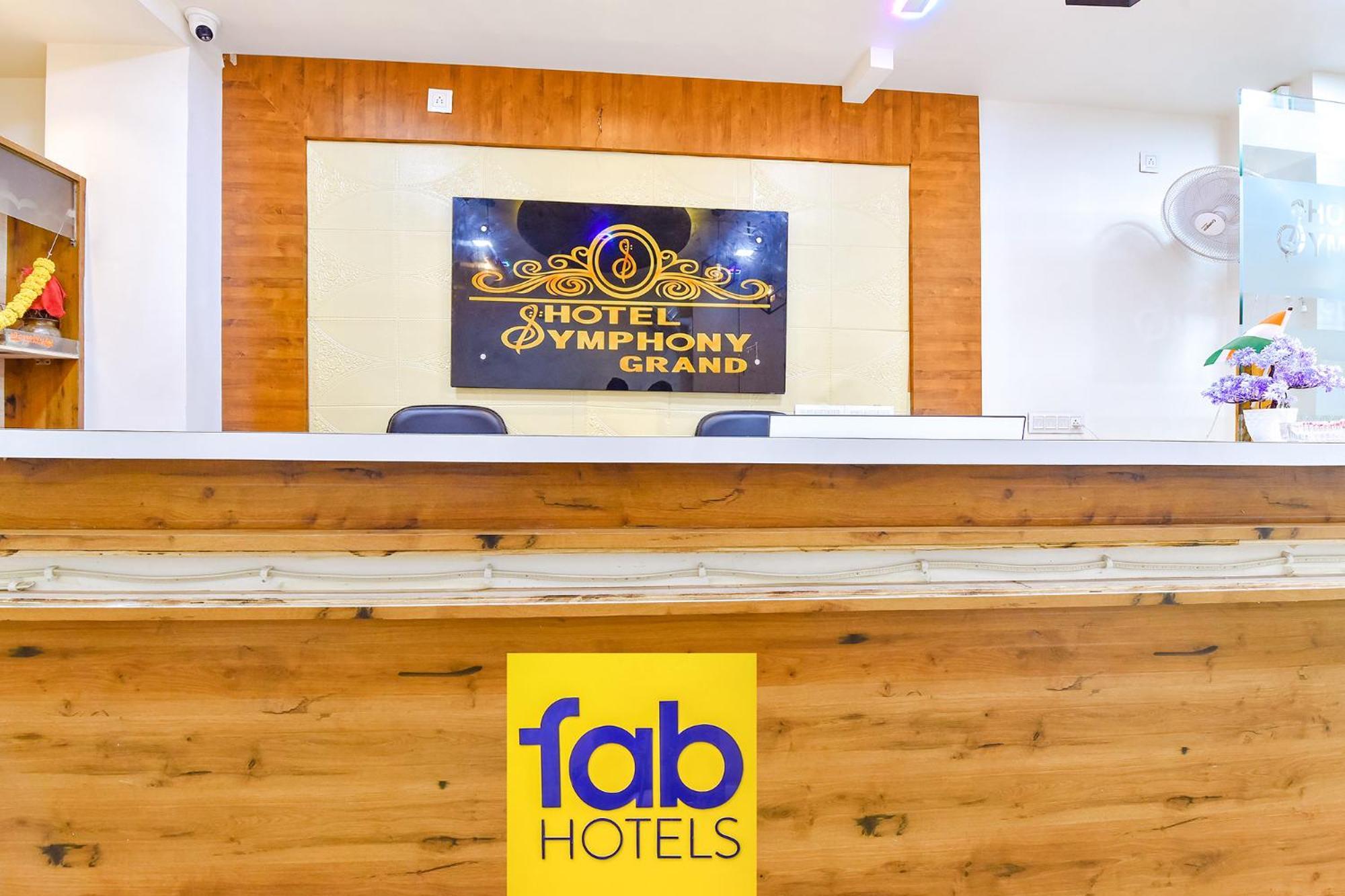 Fabhotel Symphony Grand Ahmedabad Extérieur photo