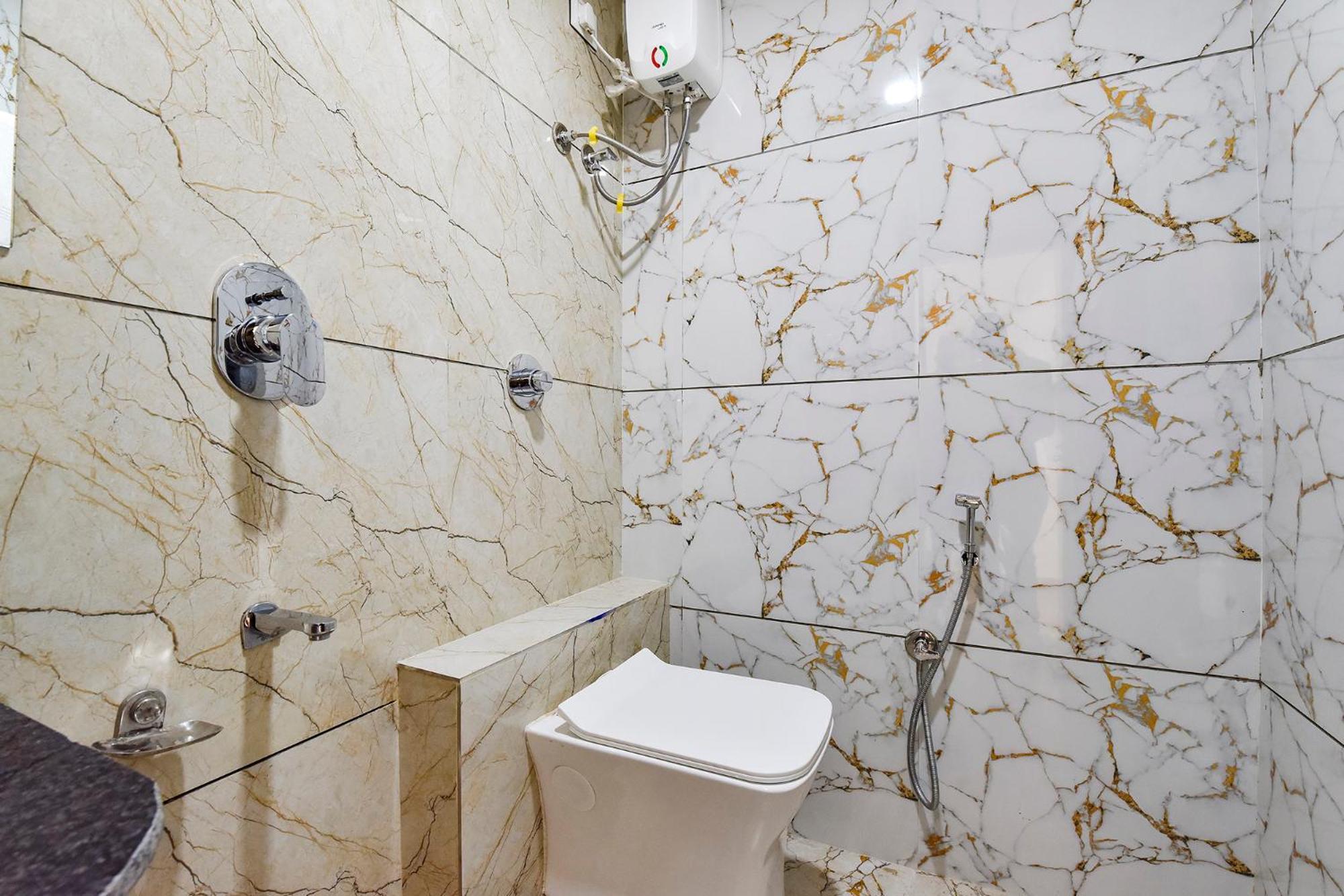 Fabhotel Symphony Grand Ahmedabad Extérieur photo
