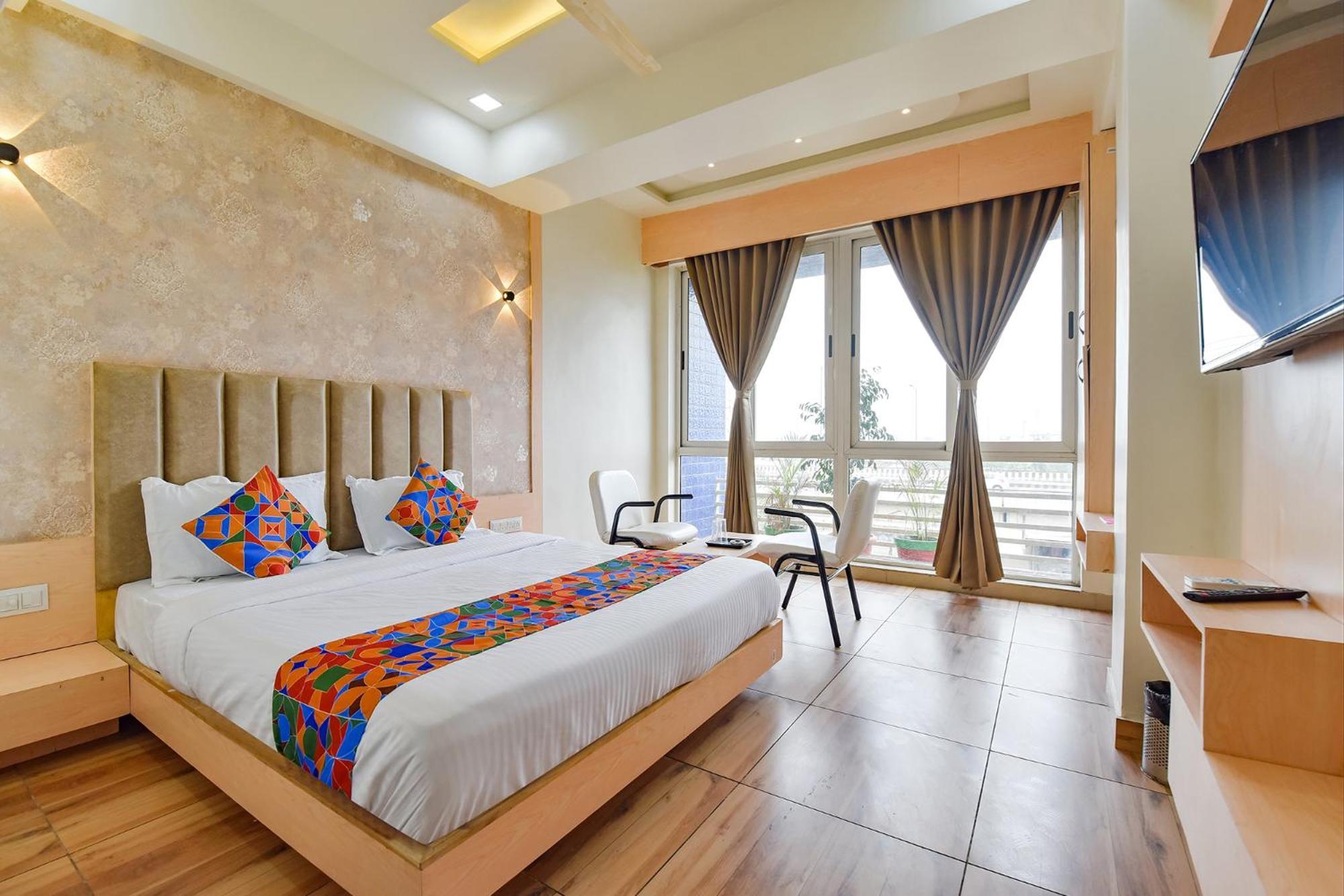 Fabhotel Symphony Grand Ahmedabad Extérieur photo